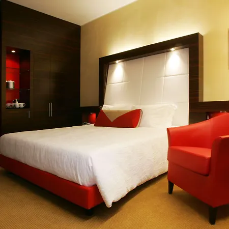 Hilton Garden